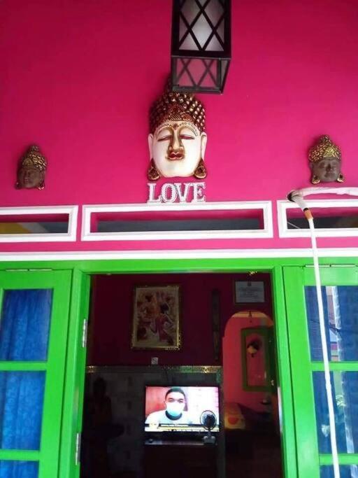 Kubu Pilatus - Family House Lombok Villa Tjakranegara Екстериор снимка