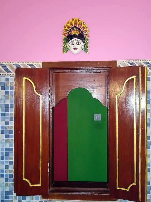 Kubu Pilatus - Family House Lombok Villa Tjakranegara Екстериор снимка