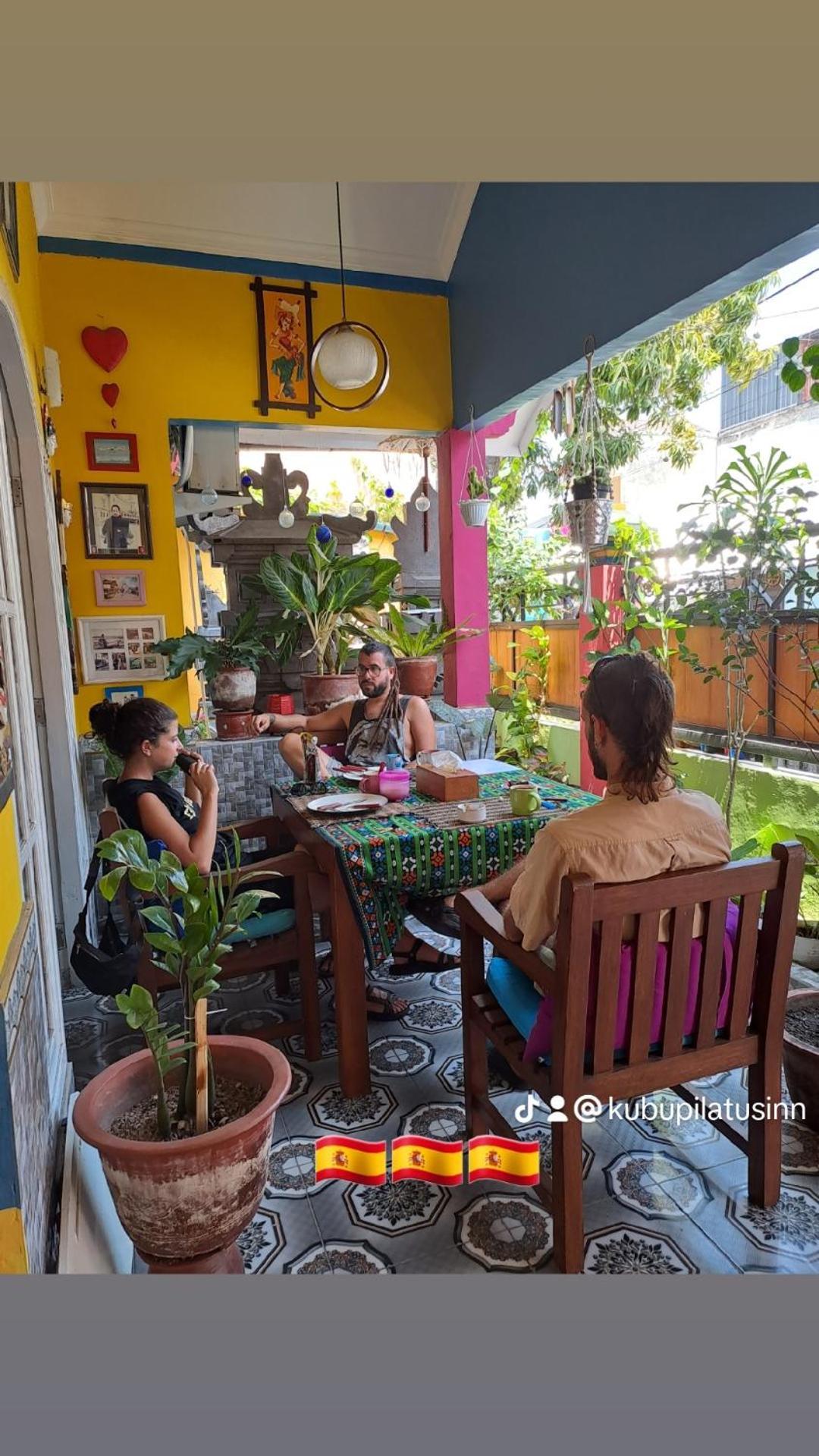 Kubu Pilatus - Family House Lombok Villa Tjakranegara Екстериор снимка